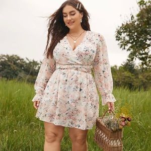 Plus Floral Print Flounce Sleeve Dress